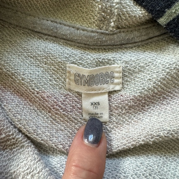 3 pair of boys zip up jackets with hood 3-5T - Picture 5 of 7